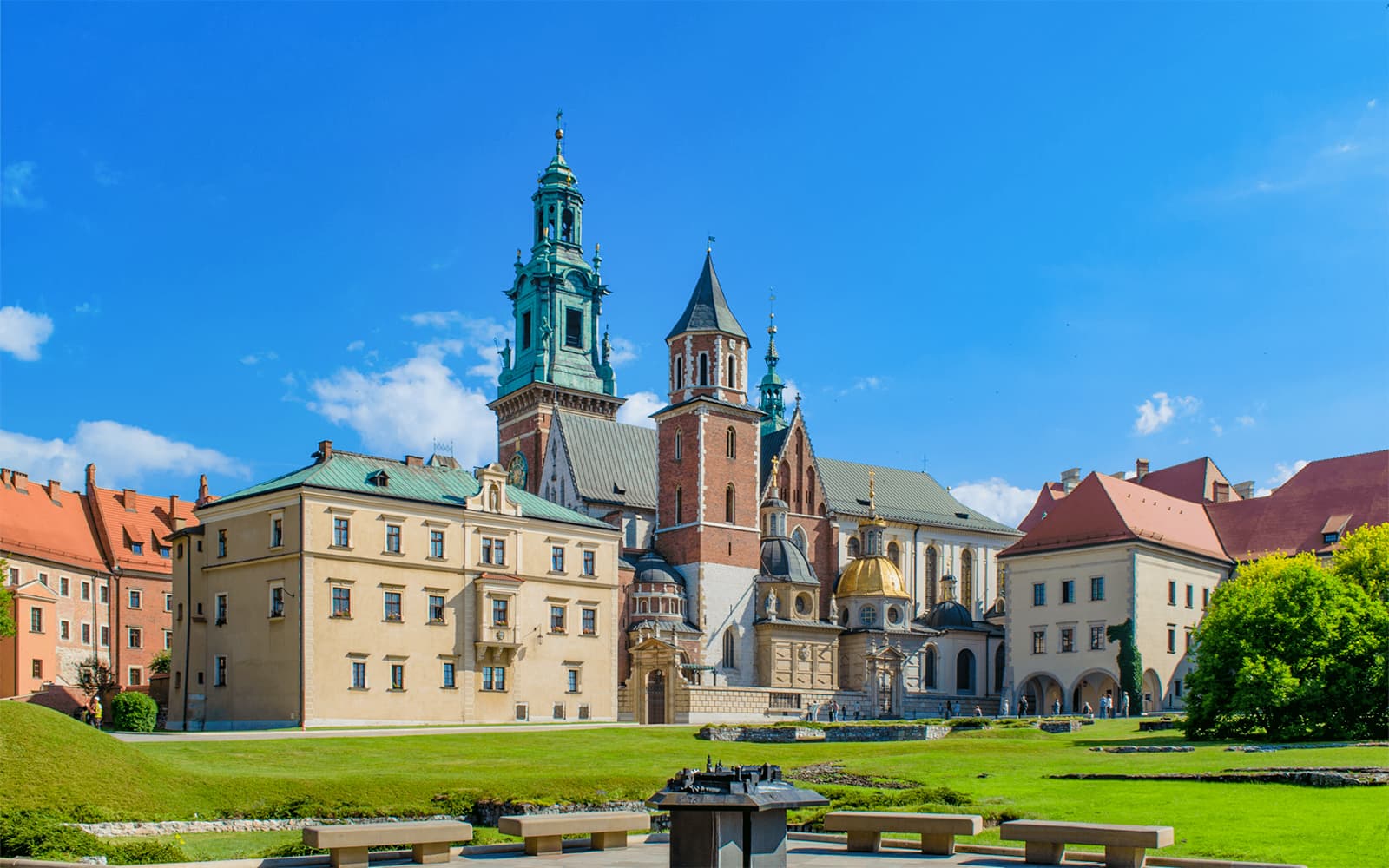 Wawel Castle, Cathedral and Wieliczka Salt Mine Guided Tour with Lunch