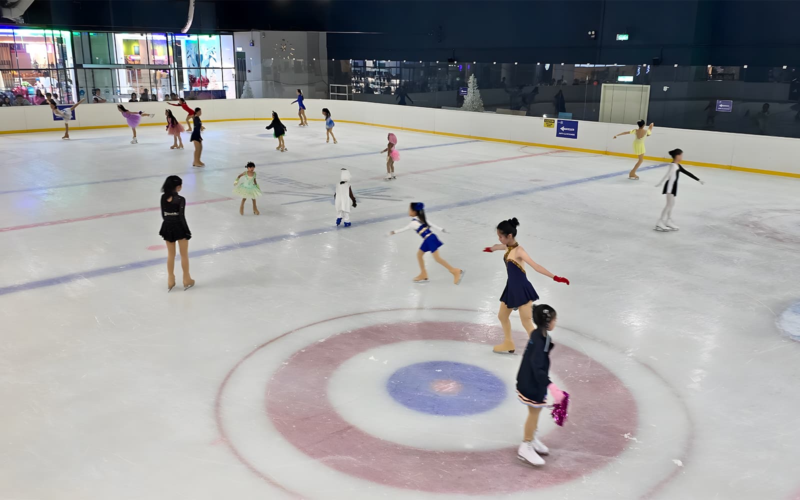 Blue Ice Snow Park Eisbahn-Tickets – Pavillon Bukit Jalil