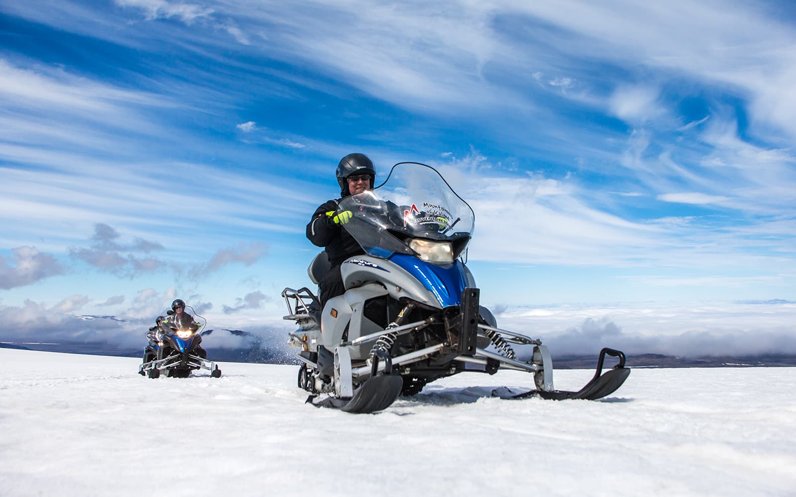 Reykjavik: Golden Circle & Langjokull Glacier Snowmobile Tour