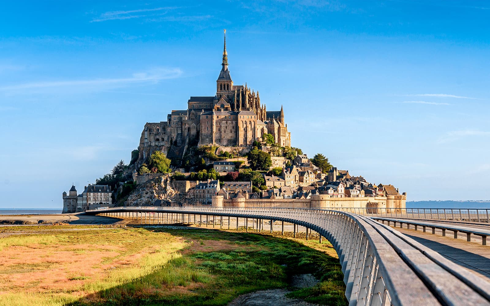 From Paris: Mont-Saint-Michel Tickets with Round-Trip Transfers