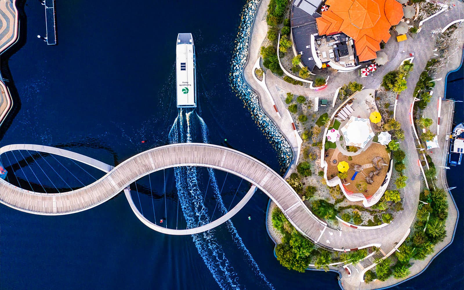 4-Hour Guided City Tour of Perth & Fremantle