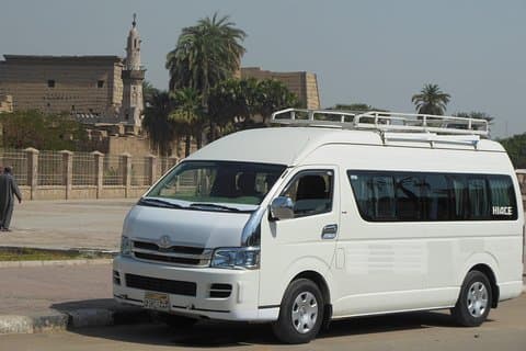 Trasporto privato da Aswan a Luxor