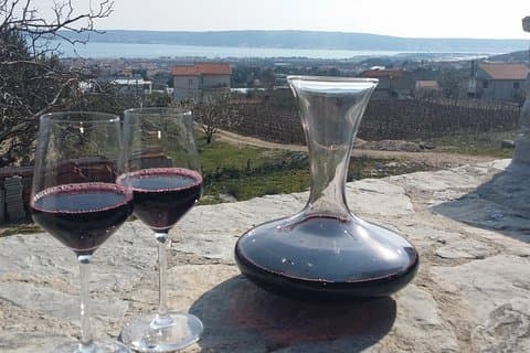 Split vin tour-inhemska sorter av Kastela regionen