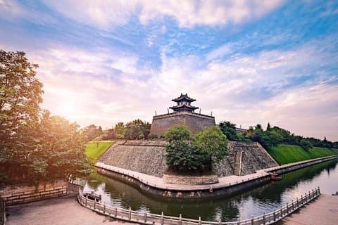 Private Day Tour: Ancient Xian Sightseeing with Delicious Local Snack