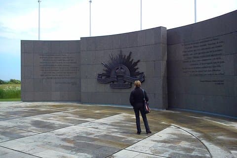 Australiensiska och Nya Zeeland Battlefield Day Tour i Somme från Lille eller Arras