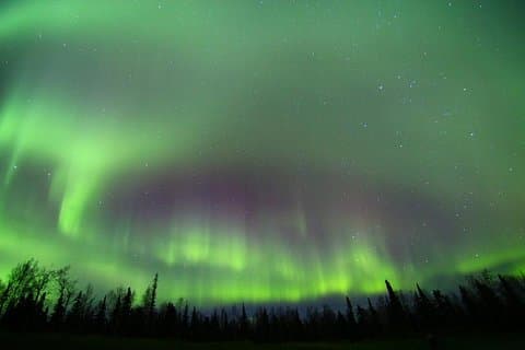 Visualização das Luzes do Norte na Cúpula Murphy em Fairbanks