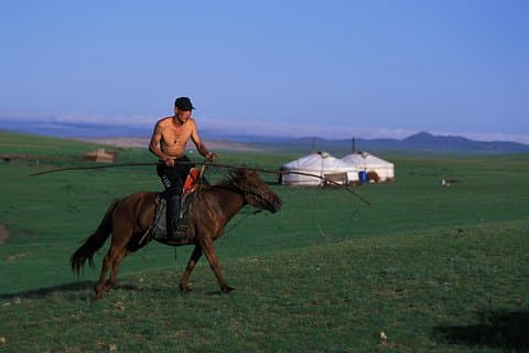 Terelj nationalpark, Chinggis Khan Staty Day Tour