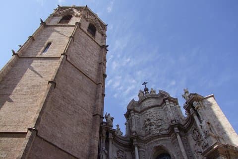 Recorrido guiado por la ciudad de Valencia