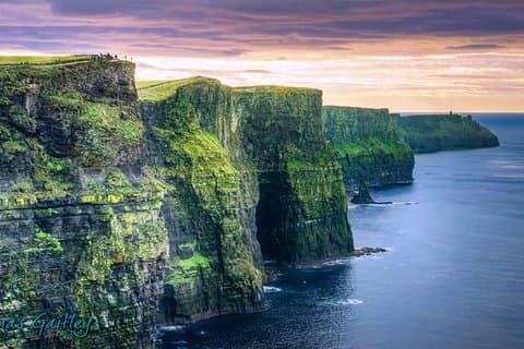 Aran Island, Cliffs of Moher & krydstogtstur fra Galway. Vejledt.