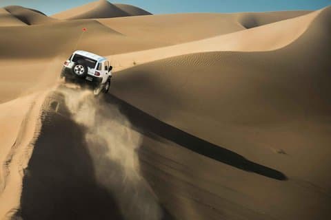 Dubai Ultimate Desert Safari-Red Dunes Bashing och Jeep off Road Driving