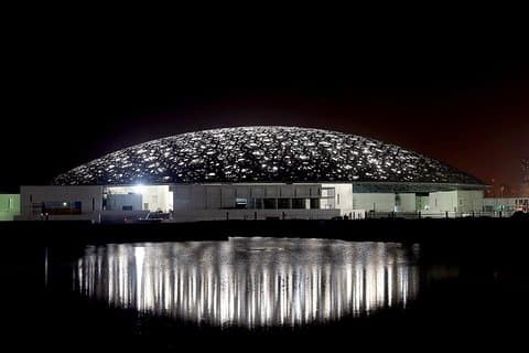 Excursión de un día a Abu Dhabi por la ciudad - Museo del Louvre de Abu Dabi y la Gran Mezquita y más