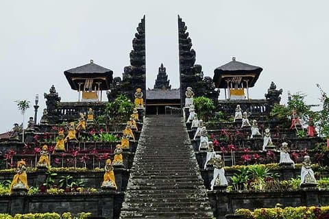 Private Chartered Car to Bali Temples With Kecak Fire Dance