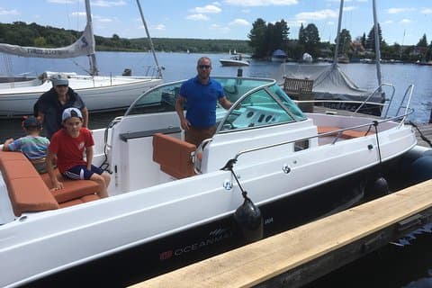 Wannsee Lake Private Boat Tour med hotellhämtning från Berlin