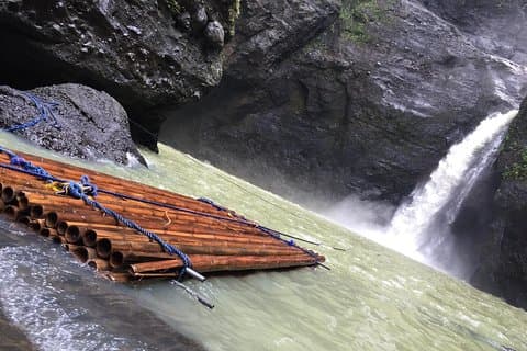 Majestueux Pagsanjan Falls & Lake Yambo ou Scenic Taal Volcano 2en1