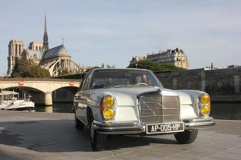 Visita guiada privada a París en un clásico Mercedes Clase S de 1970