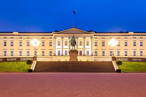 The Essential Oslo Private Walking Tour