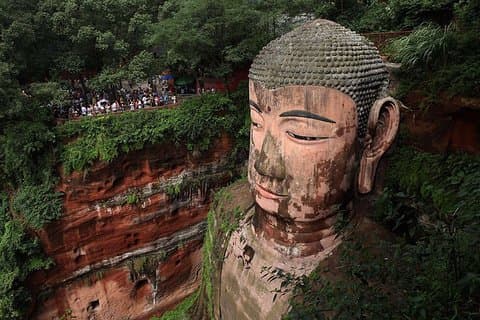 Fra Chengdu: Altomfattende Leshan Giant Buddha Private Day Tour