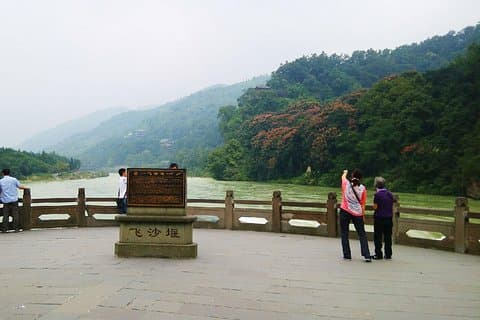 Dujiangyan Vanding og Qingcheng Mountain Private Day Tour fra Chengdu