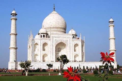 Transfer van Delhi naar Jaipur met sightseeing in Tajmahal