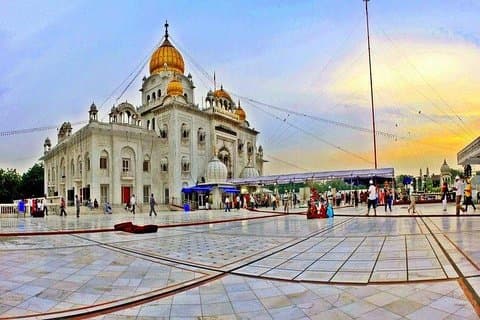 Sikh turné med Haridwar Rishikesh Delhi Agra Amritsar