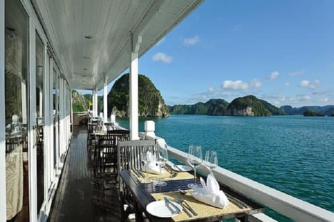 5 dage 4 nætter Hanoi - Halong Bay - Fredelig Halong Bay Cruise, en af ​​7 verdensunderværker