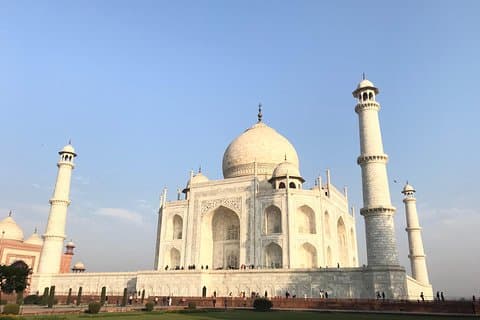 Visite du Taj Mahal au lever du soleil au départ de Delhi