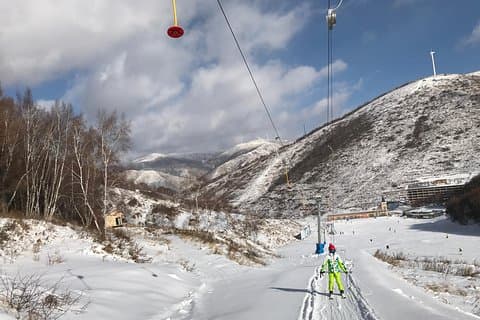 Privévervoer naar het skiresort Chongli vanuit de stad Beijing