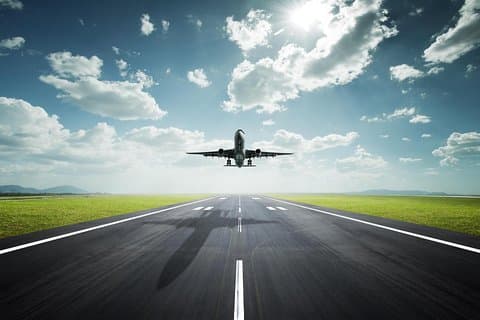Traslado privado al aeropuerto de Zagreb y tour por la ciudad