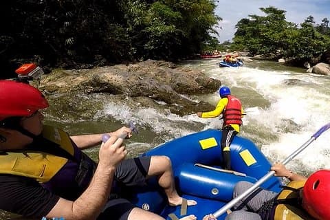Forsränning, ATV och Ziplining Adventure i Phangnga