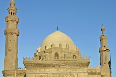 Espectáculo de danza privado islámico de El Cairo y Tannoura Sufi en Wekalet el Ghouri