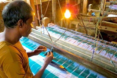 Dagtocht vanuit Kolkata om de magische Saree Weavers van Dhaniakhali te ontmoeten