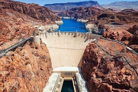 Private Hin- und Rückfahrt von Las Vegas zum Hoover Dam mit dem SUV – 3,5 Stunden