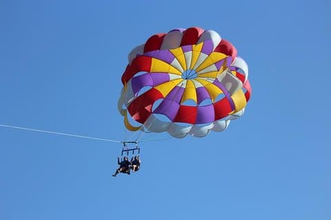 Parasail oplevelse i St. Thomas