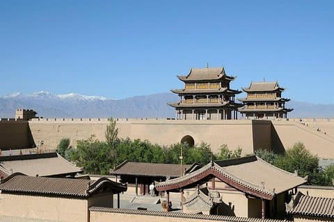 Private Tagestour: Jiayuguan Pass, überhängende Chinesische Mauer, Wei und Jin Grab