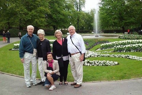 6 horas de visitas guiadas a los jardines y parques de Praga en coche
