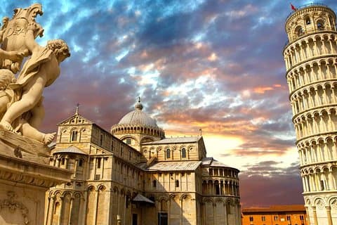 2 - Tour a piedi per piccoli gruppi di 2 ore di Pisa fuori dai sentieri battuti