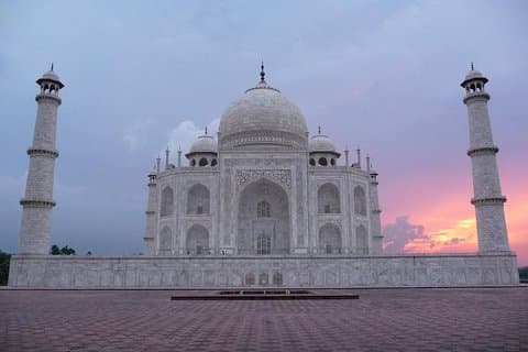 Increíble tour al amanecer del Taj Mahal desde Delhi