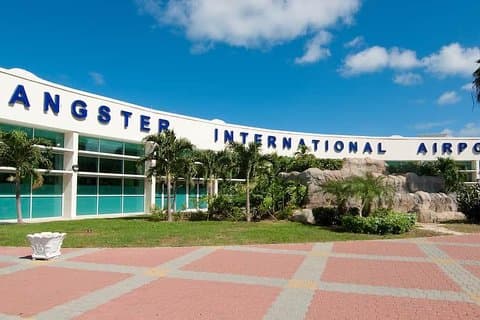Trasferimento privato dall'aeroporto da Kingston a Montego Bay