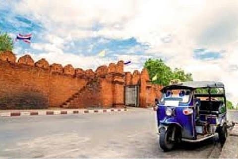 Medio día Lo mejor de la ciudad de Chiang Mai en Tuk-Tuk Tours privados