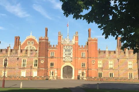 Hampton Court Palace Gelände Radtour