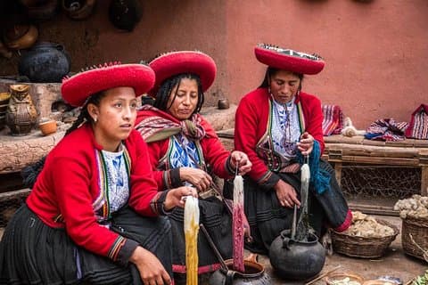 Maras, Moray och Chinchero matlagningskurs full dagstur från Cusco