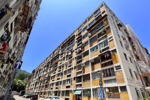 Private Walking Tour: Sham Shui Po Neighborhood