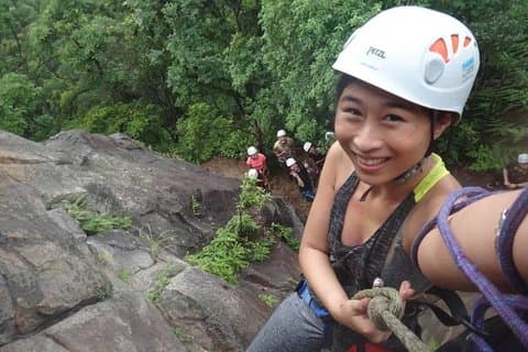 Half day rock climbing and rappelling experience just in Taipei city, Taiwan