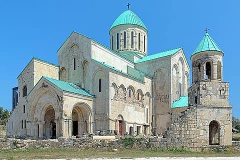 Gelati, Prometheus, sanatórios e passeio de vinho