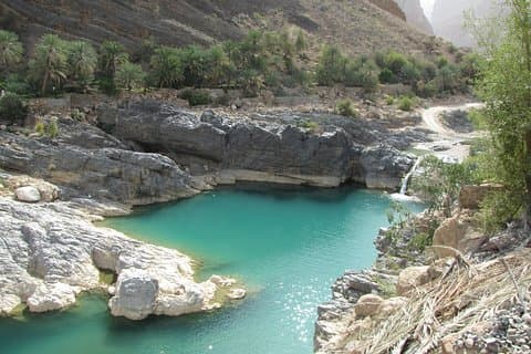 Wadi Shab en Bimmah Sinkhole 4X4 (privétour)