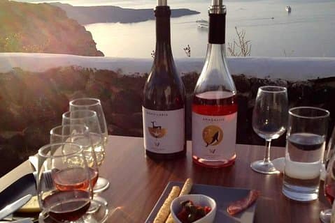 Visita de pueblos tradicionales y cata de vinos para grupos pequeños