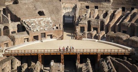 Privérondleiding door het Colosseum met toegang tot de Arena