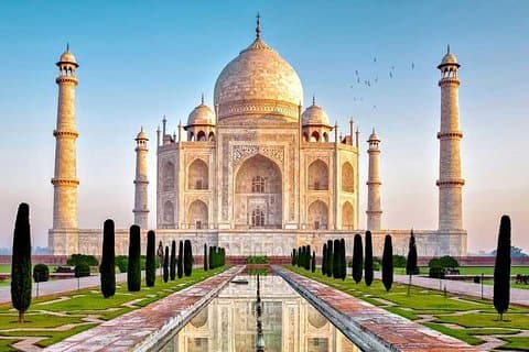 Privat Taj Mahal vid soluppgången från Delhi