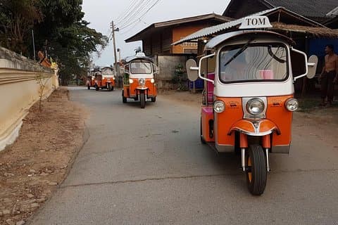 Giornata intera Tuk Tuk Chiang Mai Adventure e Rafting