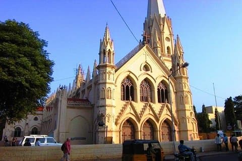 Folgen Sie den Spuren von St. Thomas - einer privaten Pilgerfahrt in Chennai